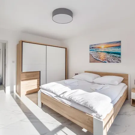 Sun & Snow, Zielona Zatoka Apartamento Przewloka (Pomerania)