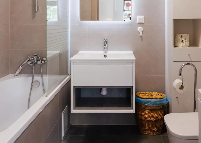 Zielona Zatoka, Sun & Snow *